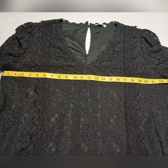 Royal + Reese Elegant Black Lace Women's Top - Picture 9 of 10
